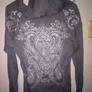 Long sleeve grey shirt